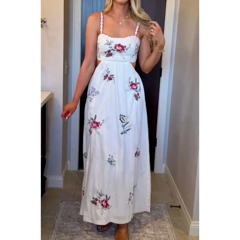 ABERCROMBIE & FITCH Bra-Free Embroidered White Maxi Dress Size XS NEW